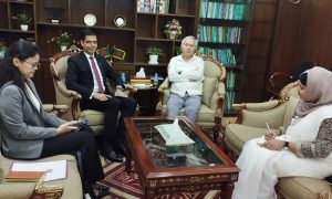 নেপালের রাষ্ট্রদূতের সঙ্গে পার্বত্য উপদেষ্টার সৌজন্য সাক্ষাৎ। ছবি: সংগৃহীত